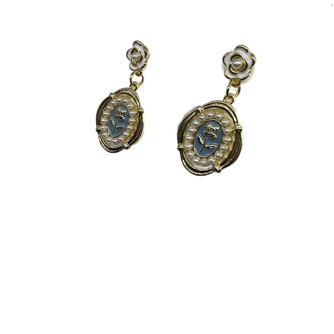 Vintage Flower Dangle Drop Earrings For Women Gold Tone Dainty Pearl Statement Earrings