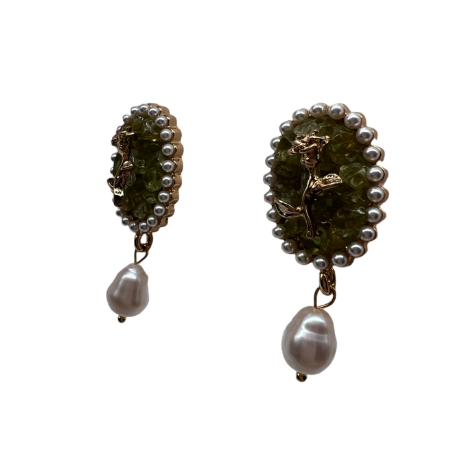 Vintage Oval Dangle Drop Earrings For Women Gold Tone Dainty Pearl Statement Earrings