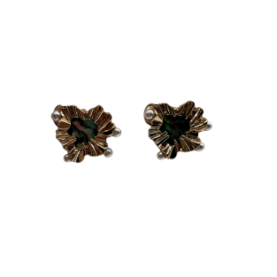 Vintage Abalone Shell Stud Earrings For Women Gold Tone Dainty Pearl Statement Earrings