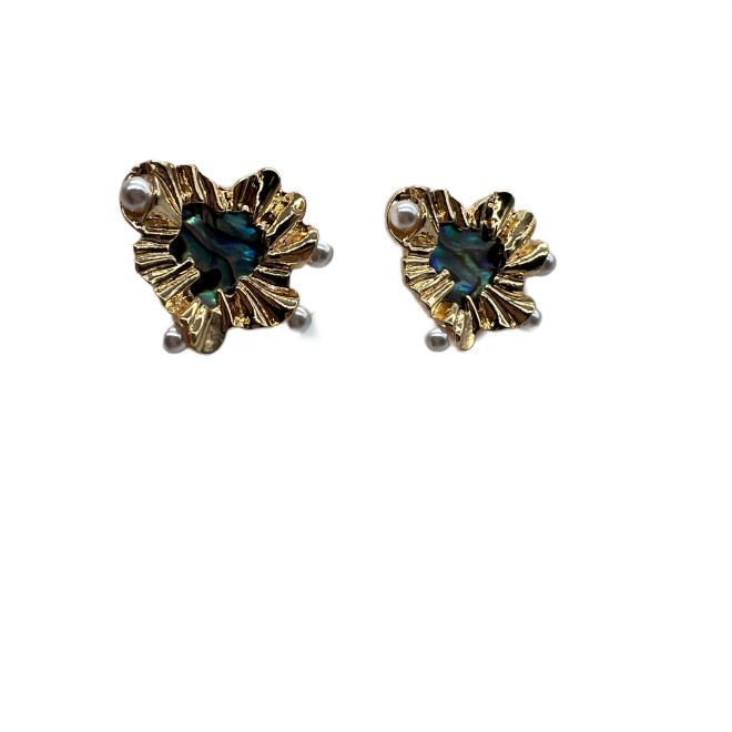Vintage Abalone Shell Stud Earrings For Women Gold Tone Dainty Pearl Statement Earrings