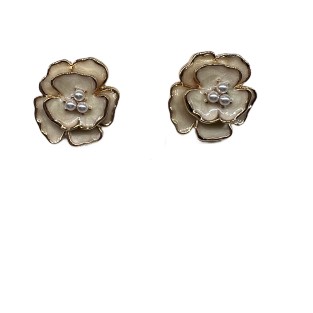 Elegant Camellia Stud Earrings For Women Gold Tone Dainty Statement Earrings
