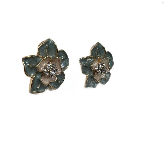 Vintage Blue Camellia Stud Earrings For Women Gold Tone Dainty Statement Earrings